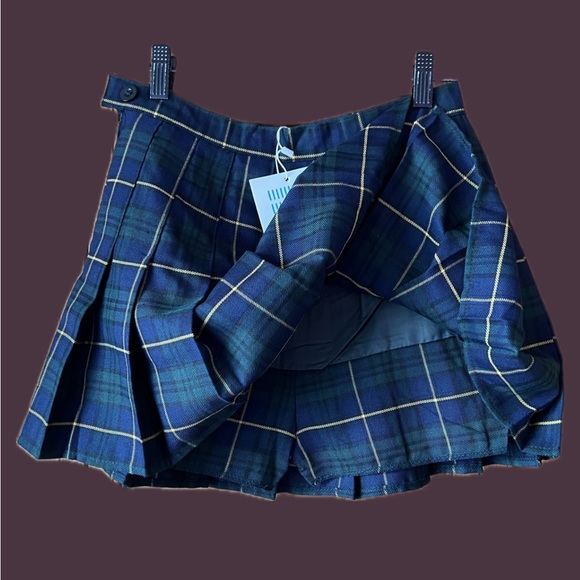 Plaid Tennis Skirt (Blue / Green / Yellow) - Picture 2 of 3